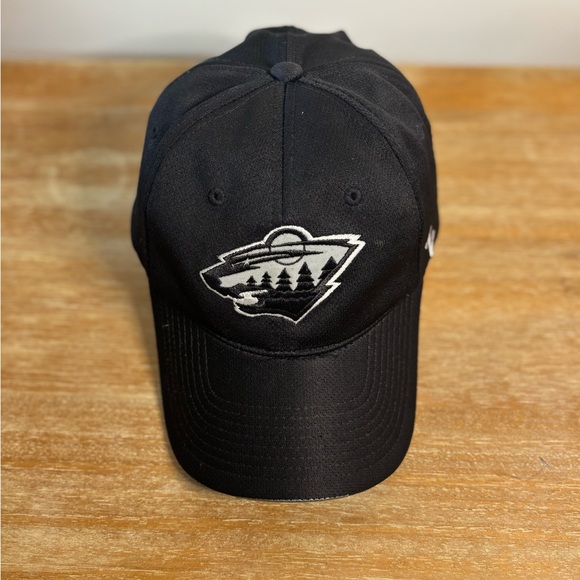 Zephyr Minnesota Wild Synergy Flex Cap XL - Picture 1 of 7